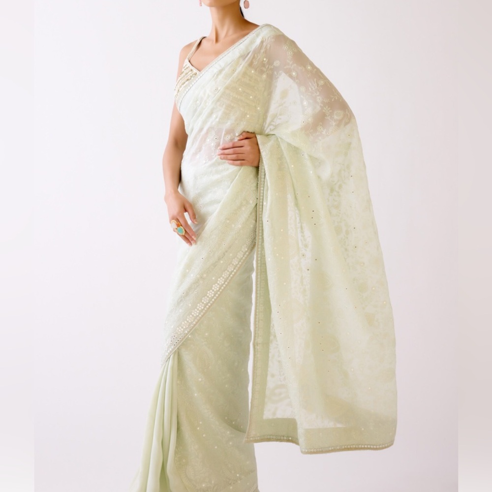 Sage green saree - Picture 7 of 7